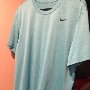 Nike T-shirt